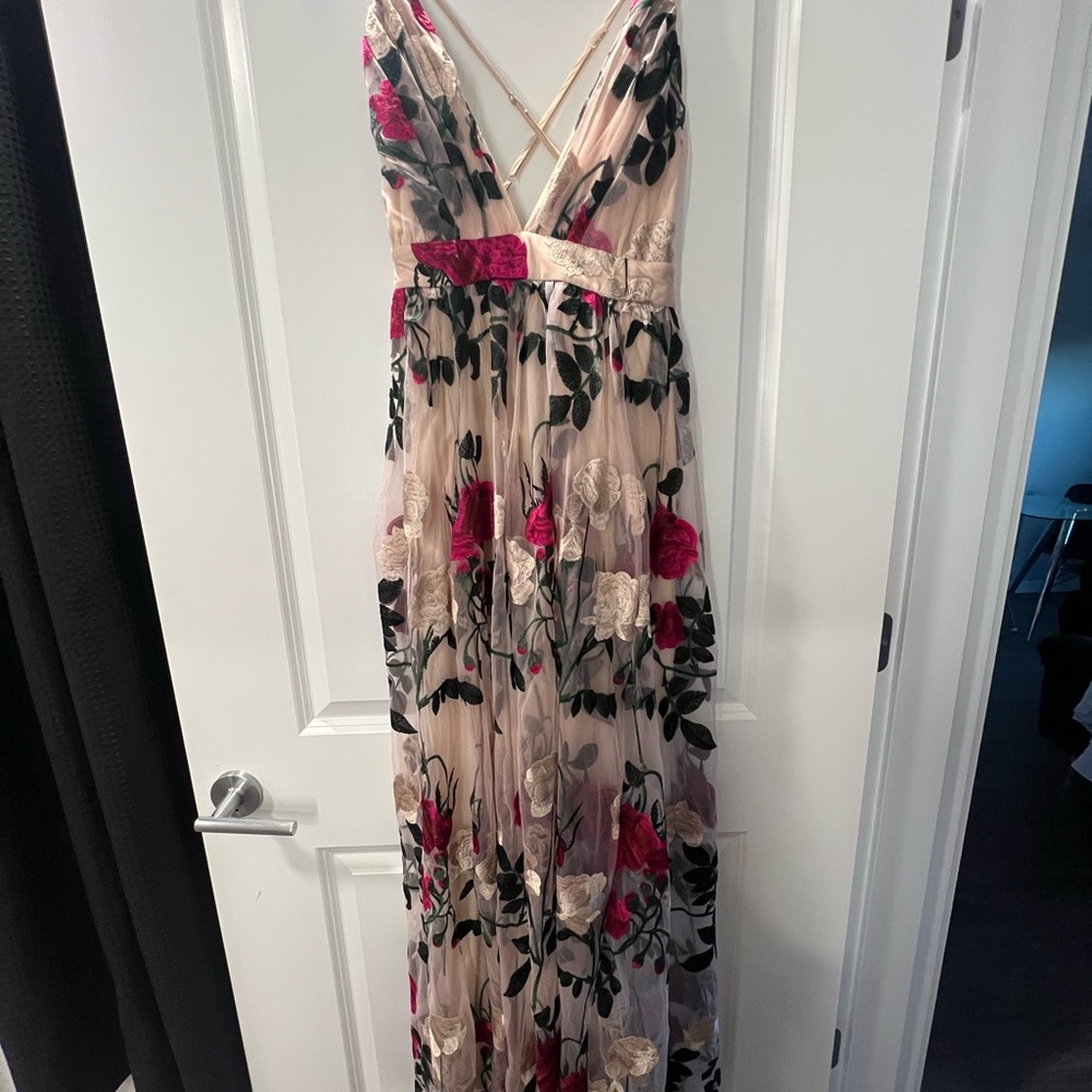Windsor Elegant Floral Dress